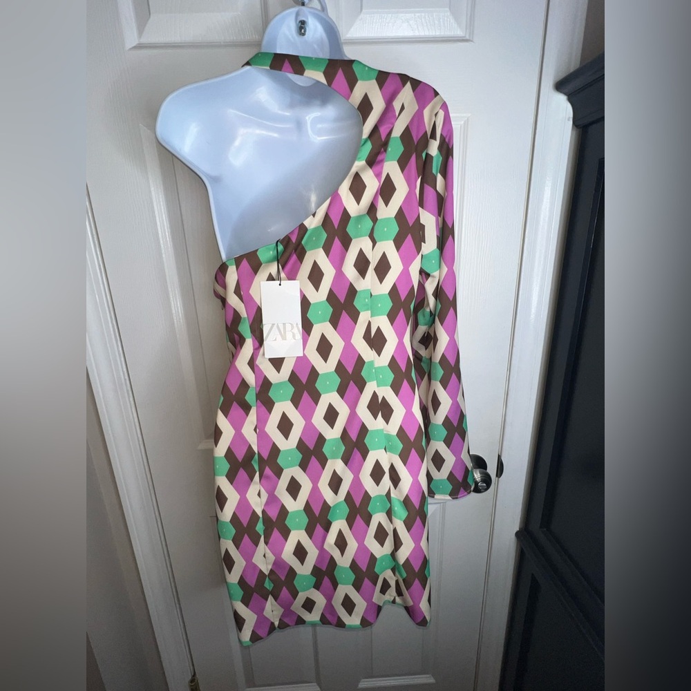 NWT Zara Women’s Large Satin Effect Mini Dress One Shoulder Pink Blogger Fav L - Picture 5 of 16